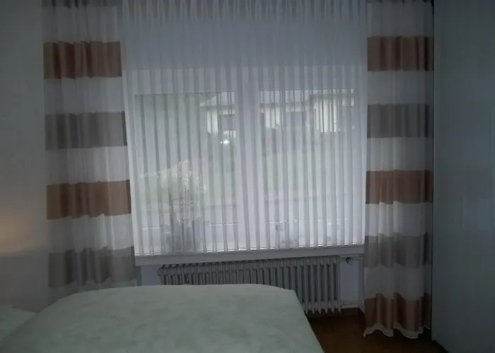 Naehe Nuerburgring In Quiddelbach, Gaestezimmer Mit Lounge בית הארחה 3*