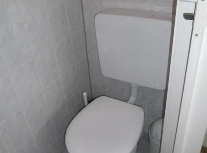 בית הארחה Naehe Nuerburgring In Quiddelbach, Gaestezimmer Mit Lounge 3*