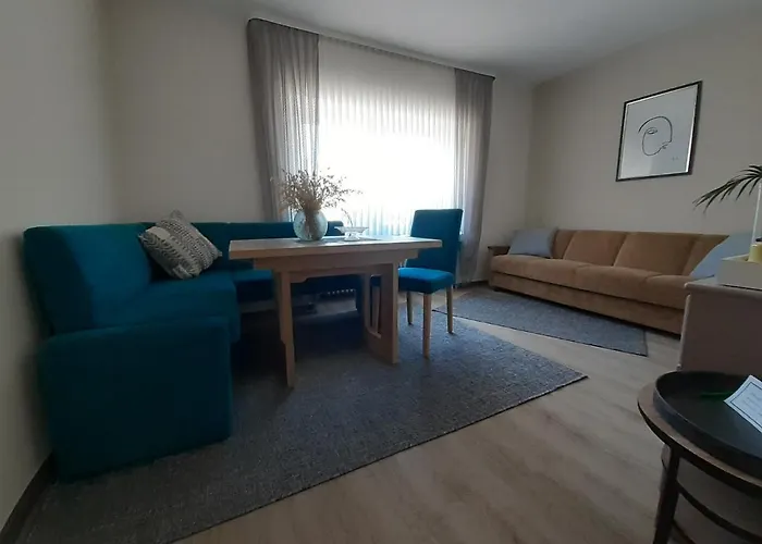 Naehe Nuerburgring In Quiddelbach, Gaestezimmer Mit Lounge בית הארחה