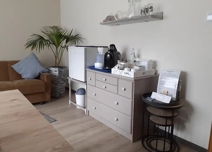 בית הארחה Naehe Nuerburgring In Quiddelbach, Gaestezimmer Mit Lounge Quiddelbach