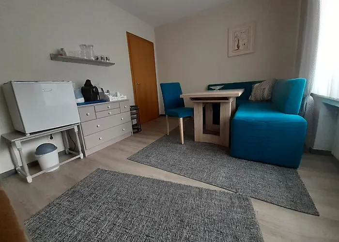 בית הארחה Naehe Nuerburgring In Quiddelbach, Gaestezimmer Mit Lounge